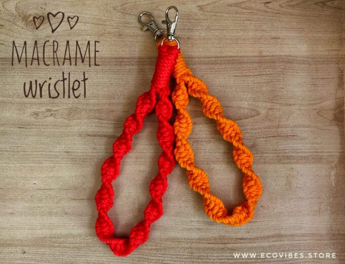 Macrame Whistlet & Key Holder